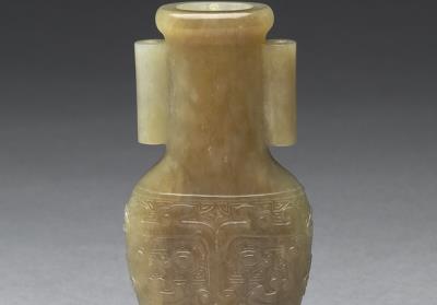 图片[2]-Jade vase with animal-mask pattern and tubular handles, Qing dynasty (1644-1911)-China Archive